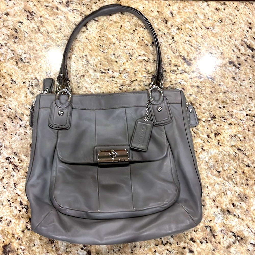 Coach shoulder bag